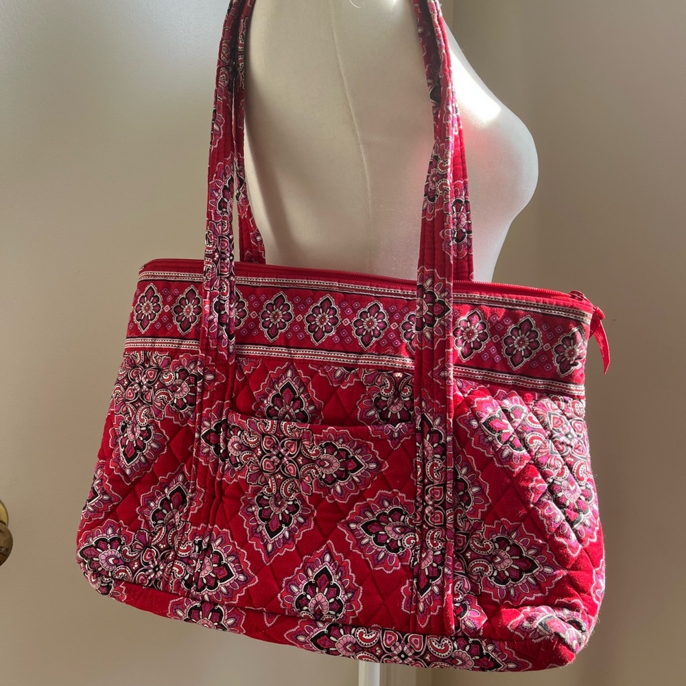 Vera Bradley Frankly Scarlet Quilted Style Shoulder Bag